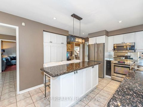 Photo 9 at 2460 Sixth Line, RO River Oaks, Oakville