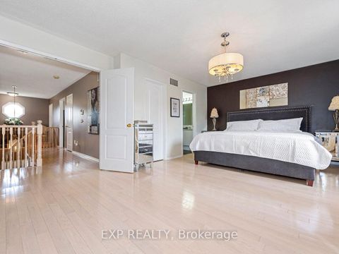 Photo 19 at 2460 Sixth Line, RO River Oaks, Oakville