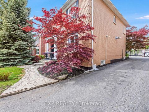 Photo 47 at 2460 Sixth Line, RO River Oaks, Oakville