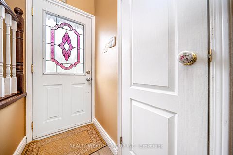 Photo 5 at 113 - 1280 Bridletowne Circle, L'Amoreaux, Toronto