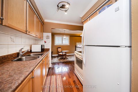 Photo 13 at 113 - 1280 Bridletowne Circle, L'Amoreaux, Toronto