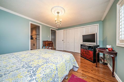 Photo 28 at 113 - 1280 Bridletowne Circle, L'Amoreaux, Toronto