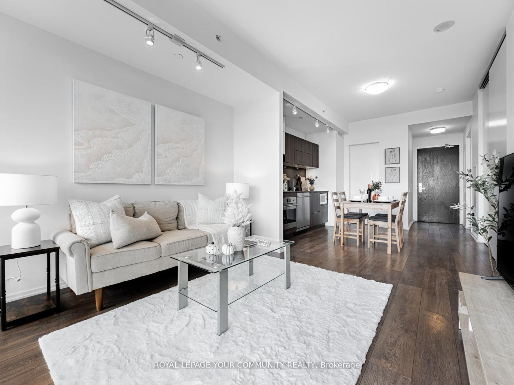 1604 - 125 Peter Street, Waterfront Communities C1, Toronto 