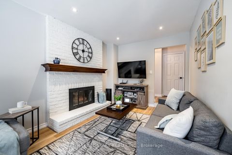 Photo 21 at 155 Willow Lane, London, Newmarket