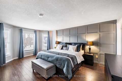 Photo 25 at 155 Willow Lane, London, Newmarket