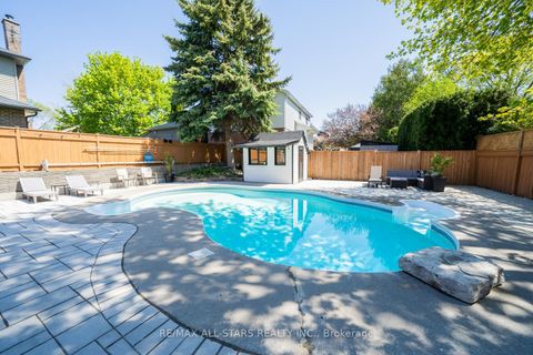 Photo 37 at 155 Willow Lane, London, Newmarket