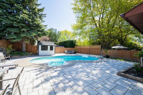 Photo 38 at 155 Willow Lane, London, Newmarket