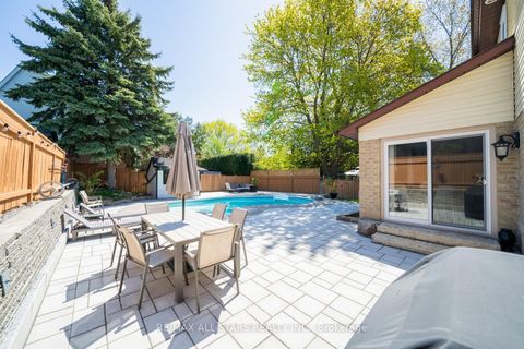 Photo 40 at 155 Willow Lane, London, Newmarket Photo 40 at 155 Willow Lane, London, Newmarket