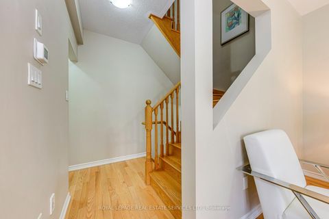 Photo 18 at 12 - 2435 GREENWICH Drive, WM Westmount, Oakville