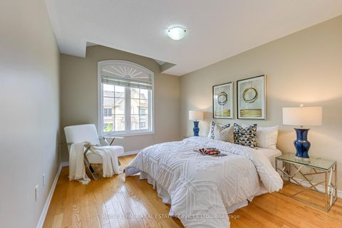 Photo 19 at 12 - 2435 GREENWICH Drive, WM Westmount, Oakville