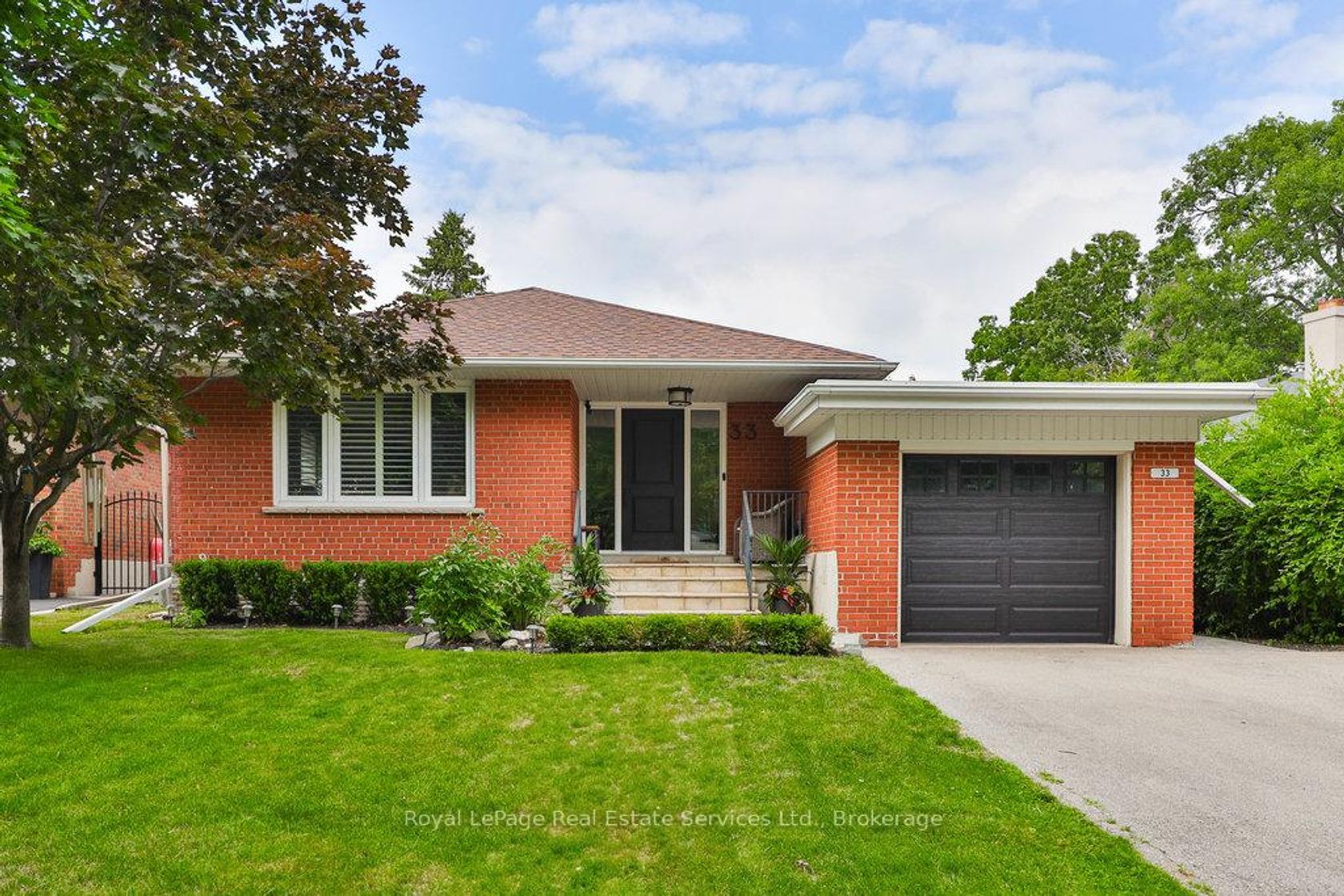33 Forster Park Drive, CO Central, Oakville 