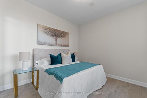 Photo 12 at 601 - 3220 William Coltson Avenue, JM Joshua Meadows, Oakville