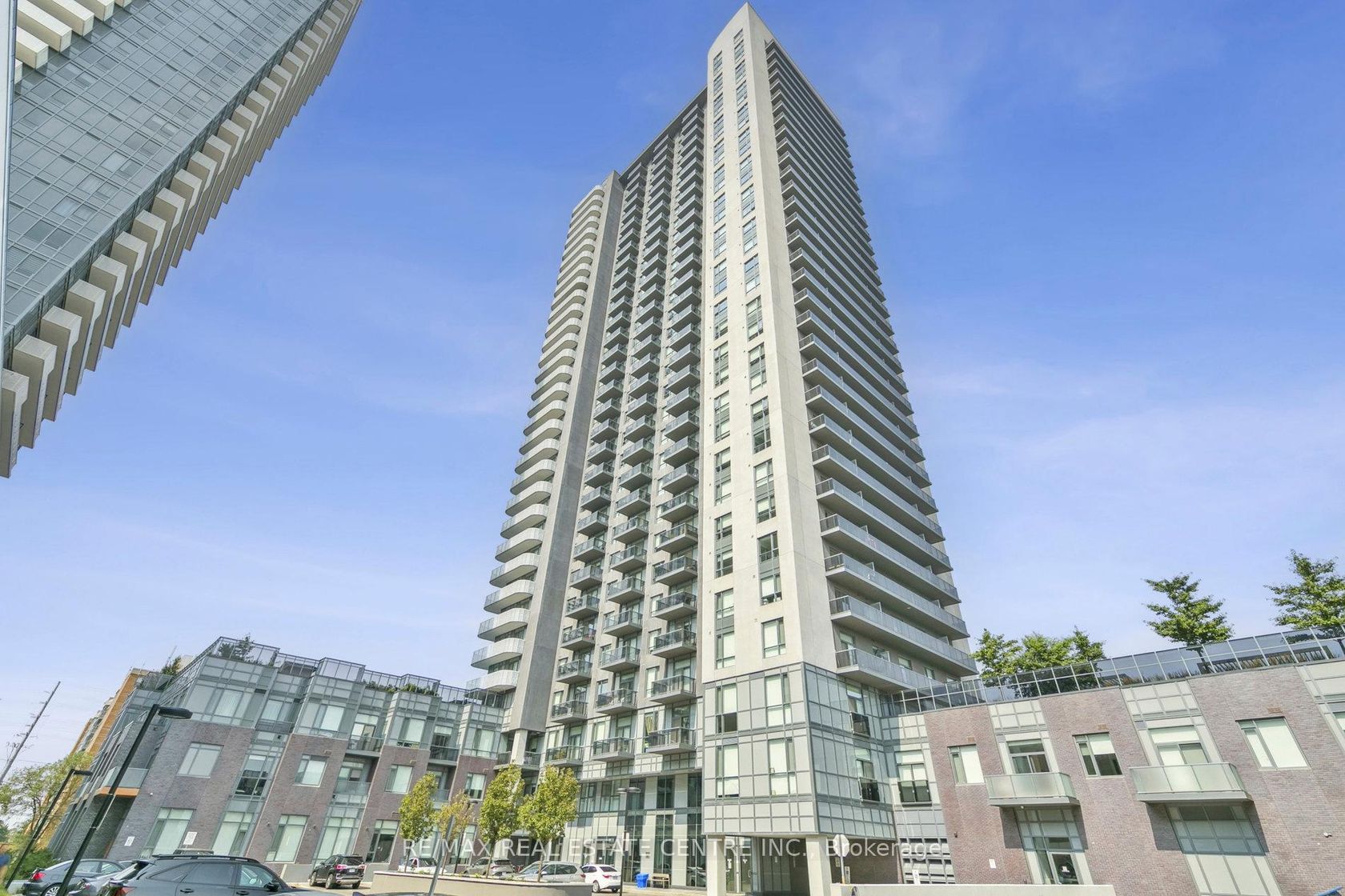 821 - 8 Nahani Way, Hurontario, Mississauga 