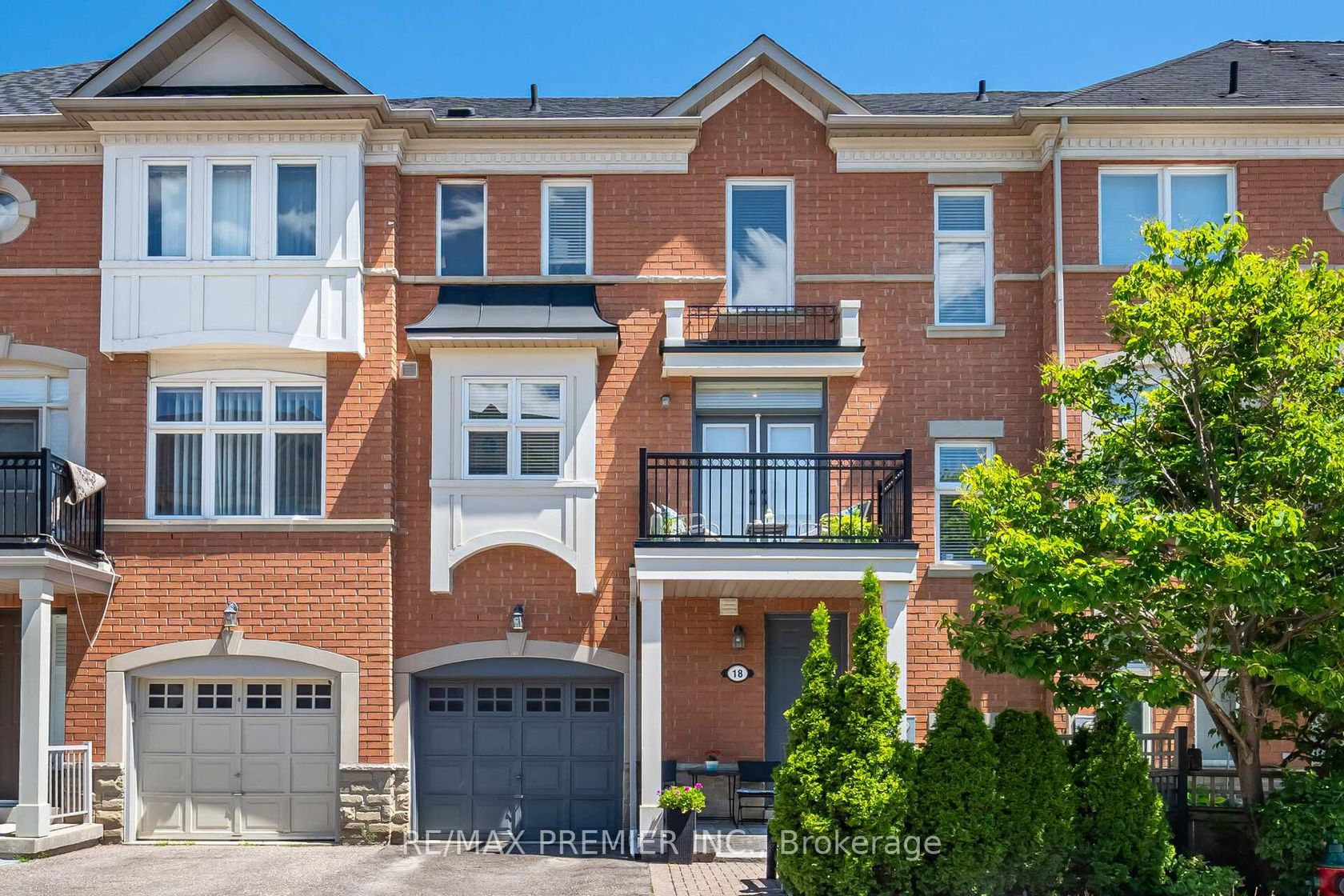 18 Helen Street, East Woodbridge, Vaughan 