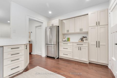 Photo 16 at 253 McRoberts Avenue, Davenport, Toronto