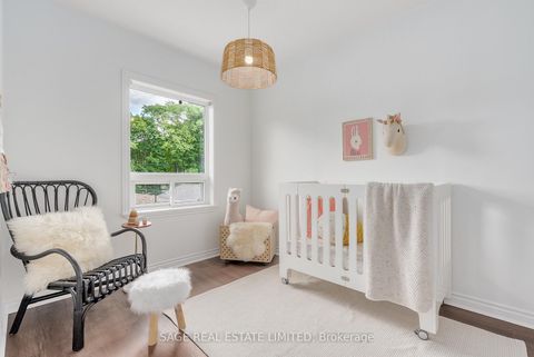 Photo 25 at 253 McRoberts Avenue, Davenport, Toronto