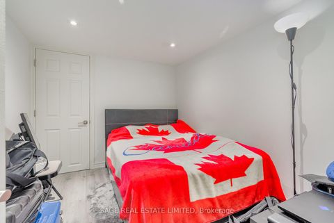 Photo 39 at 253 McRoberts Avenue, Davenport, Toronto