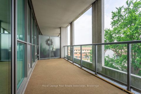 Photo 15 at 426 - 11 Bronte Road, BR Bronte, Oakville
