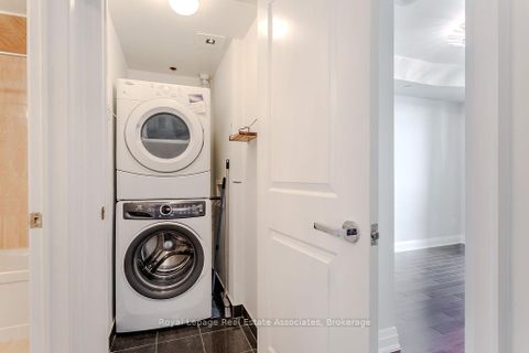 Photo 16 at 426 - 11 Bronte Road, BR Bronte, Oakville