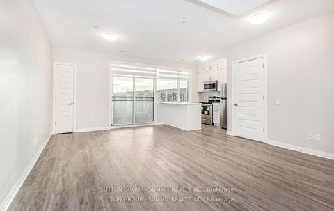 Photo 4 at 301 - 50 Kaitting Trail, GO Glenorchy, Oakville