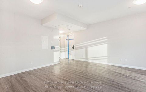 Photo 6 at 301 - 50 Kaitting Trail, GO Glenorchy, Oakville