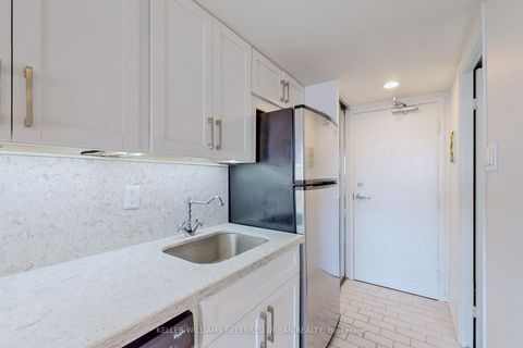 Photo 8 at 1909 - 705 King Street W, Niagara, Toronto