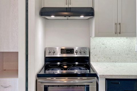 Photo 10 at 1909 - 705 King Street W, Niagara, Toronto