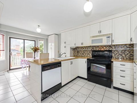 Photo 10 at 119 Cromwell Road, Maple, Vaughan