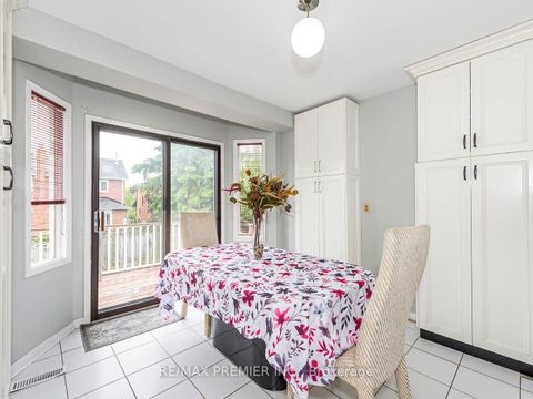 Photo 14 at 119 Cromwell Road, Maple, Vaughan