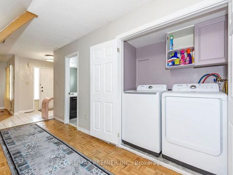 Photo 18 at 119 Cromwell Road, Maple, Vaughan