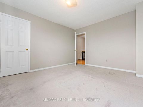 Photo 27 at 119 Cromwell Road, Maple, Vaughan