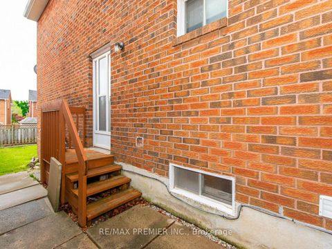 Photo 44 at 119 Cromwell Road, Maple, Vaughan