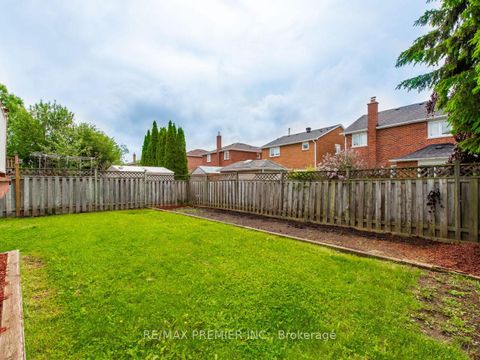 Photo 49 at 119 Cromwell Road, Maple, Vaughan