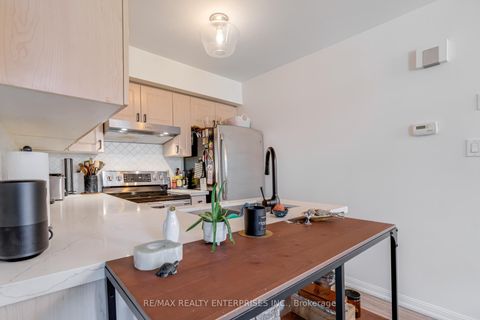 Photo 8 at 4106 - 41 Sudbury Street, Niagara, Toronto