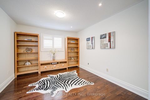 Photo 20 at 21 Moraine Ridge Drive, Jefferson, Richmond Hill