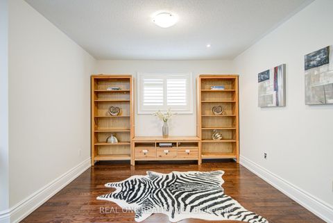 Photo 21 at 21 Moraine Ridge Drive, Jefferson, Richmond Hill