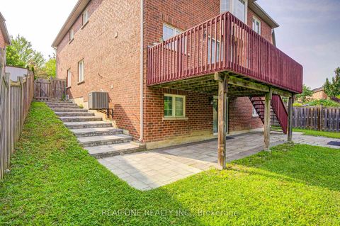 Photo 34 at 21 Moraine Ridge Drive, Jefferson, Richmond Hill