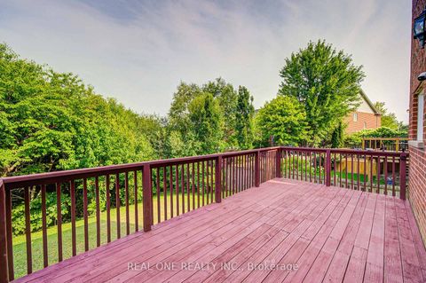 Photo 35 at 21 Moraine Ridge Drive, Jefferson, Richmond Hill