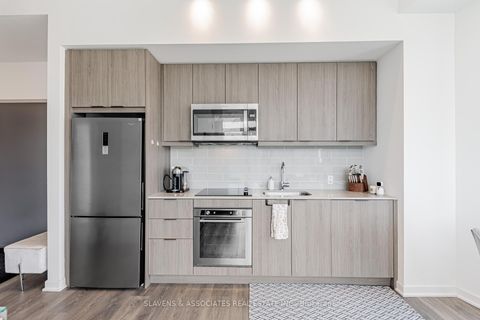Photo 11 at 206 - 38 Forest Manor Road, Henry Farm, Toronto