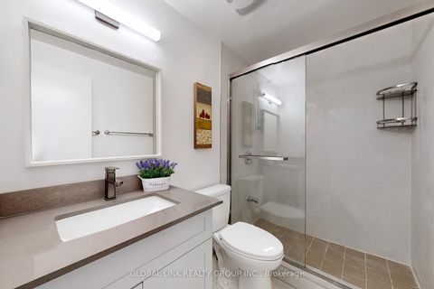 Photo 16 at 6 - 85 Rameau Drive S, Hillcrest Village, Toronto