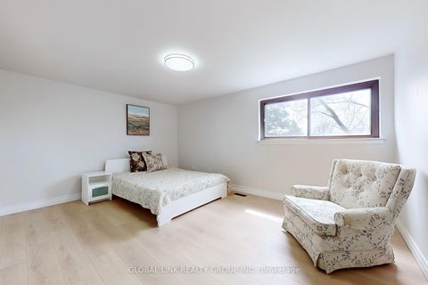 Photo 21 at 6 - 85 Rameau Drive S, Hillcrest Village, Toronto