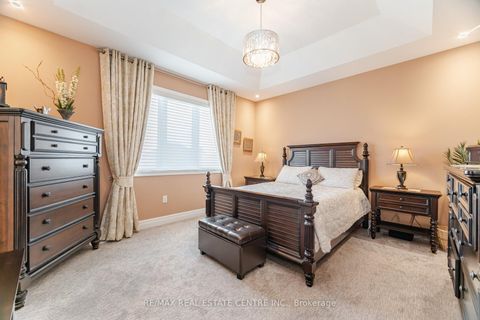 Photo 18 at 156 Camellia Crescent, GO Glenorchy, Oakville