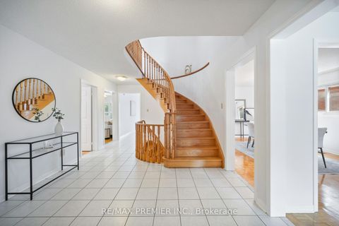 Photo 5 at 258 Mapes Avenue, West Woodbridge, Vaughan