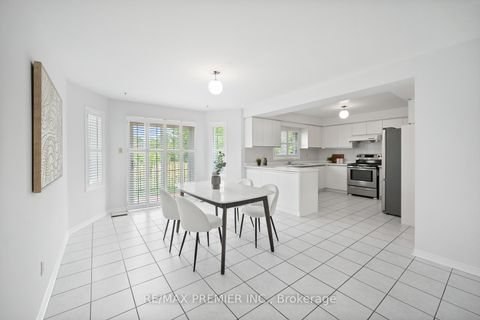 Photo 10 at 258 Mapes Avenue, West Woodbridge, Vaughan