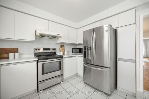 Photo 13 at 258 Mapes Avenue, West Woodbridge, Vaughan