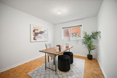 Photo 16 at 258 Mapes Avenue, West Woodbridge, Vaughan