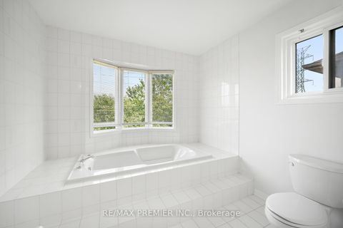 Photo 23 at 258 Mapes Avenue, West Woodbridge, Vaughan