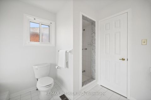 Photo 24 at 258 Mapes Avenue, West Woodbridge, Vaughan