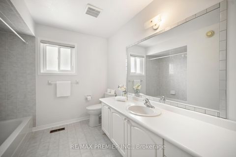 Photo 27 at 258 Mapes Avenue, West Woodbridge, Vaughan