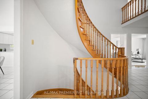 Photo 30 at 258 Mapes Avenue, West Woodbridge, Vaughan